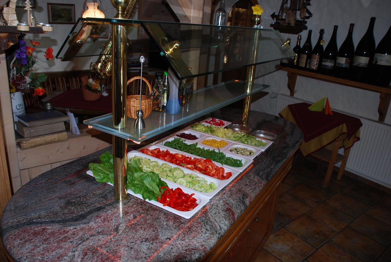 Hotel Alpenhof Markneukirchen Экстерьер фото