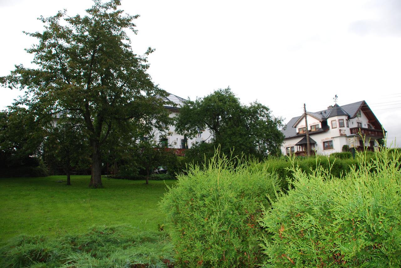 Hotel Alpenhof Markneukirchen Экстерьер фото
