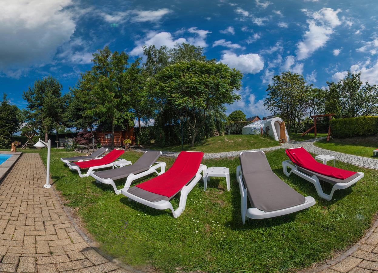 Hotel Alpenhof Markneukirchen Экстерьер фото